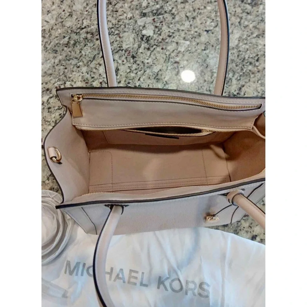 Michael Kors chic sophistication