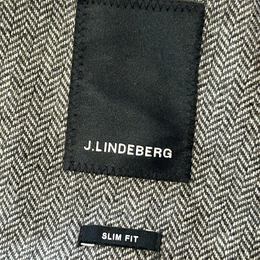 J. Lindeberg new pockets