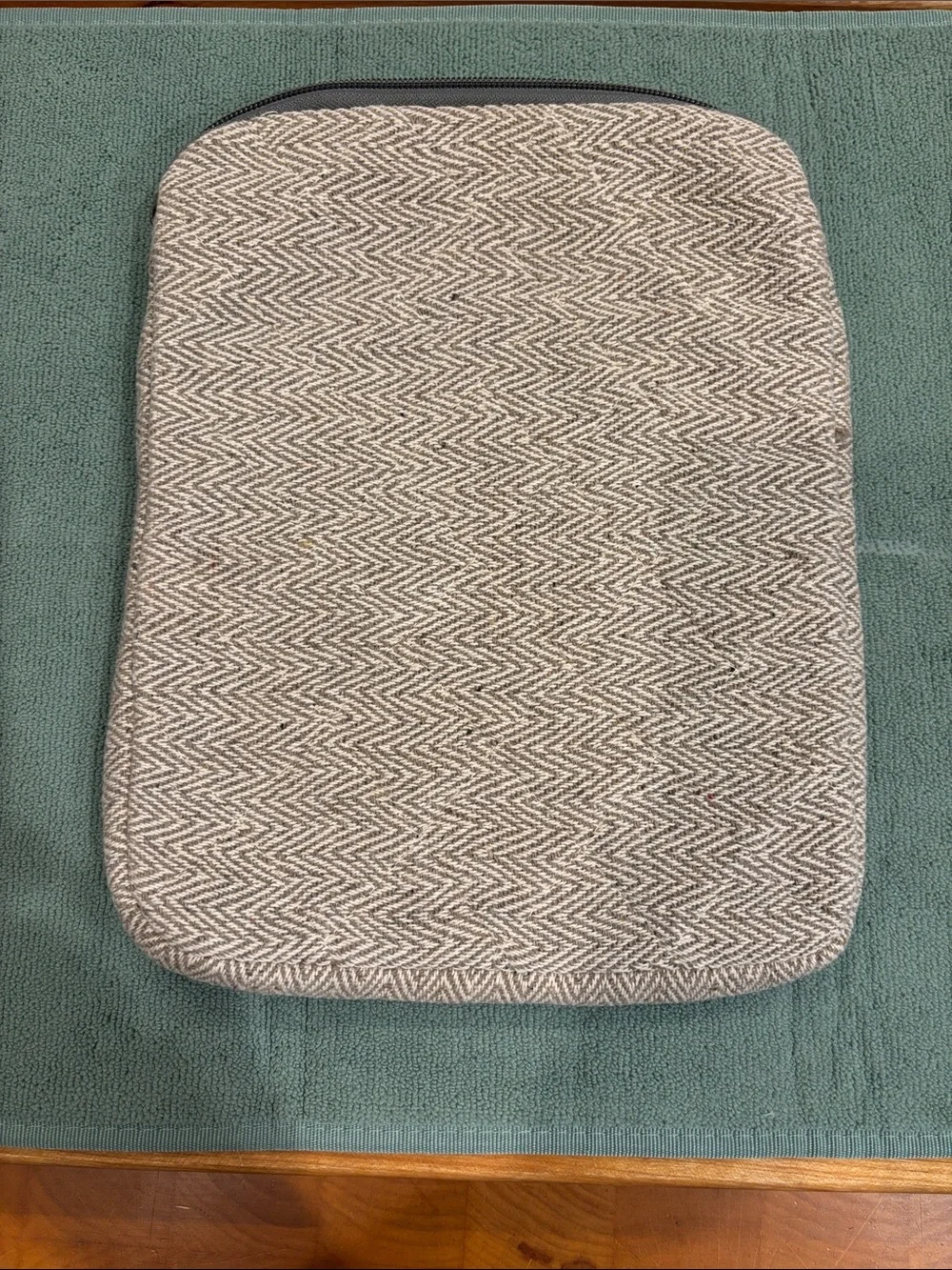 Hilltop of Hope cream herringbone