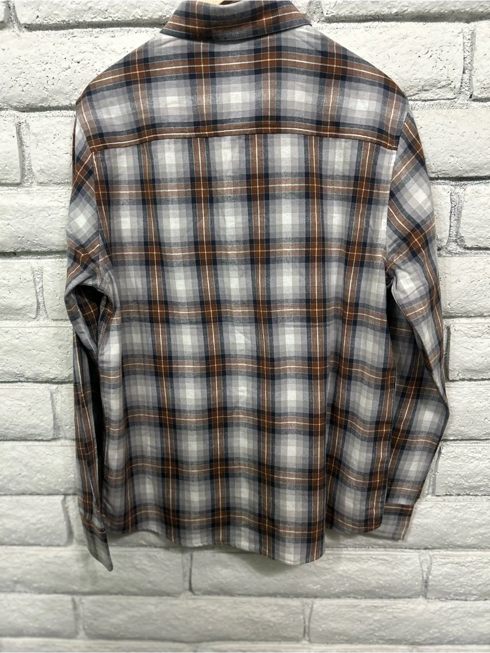 Men's Plaid Button-Down Shirt - Brown & Gray