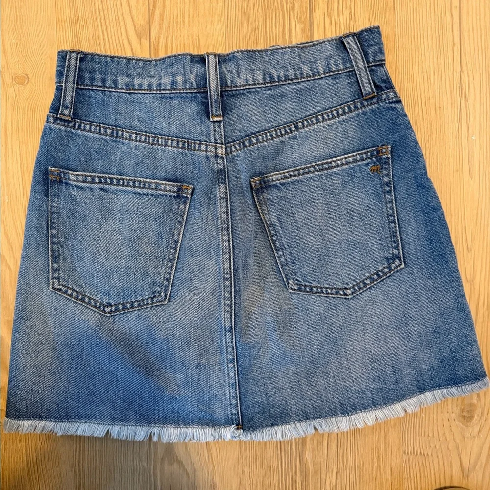 casual skirt