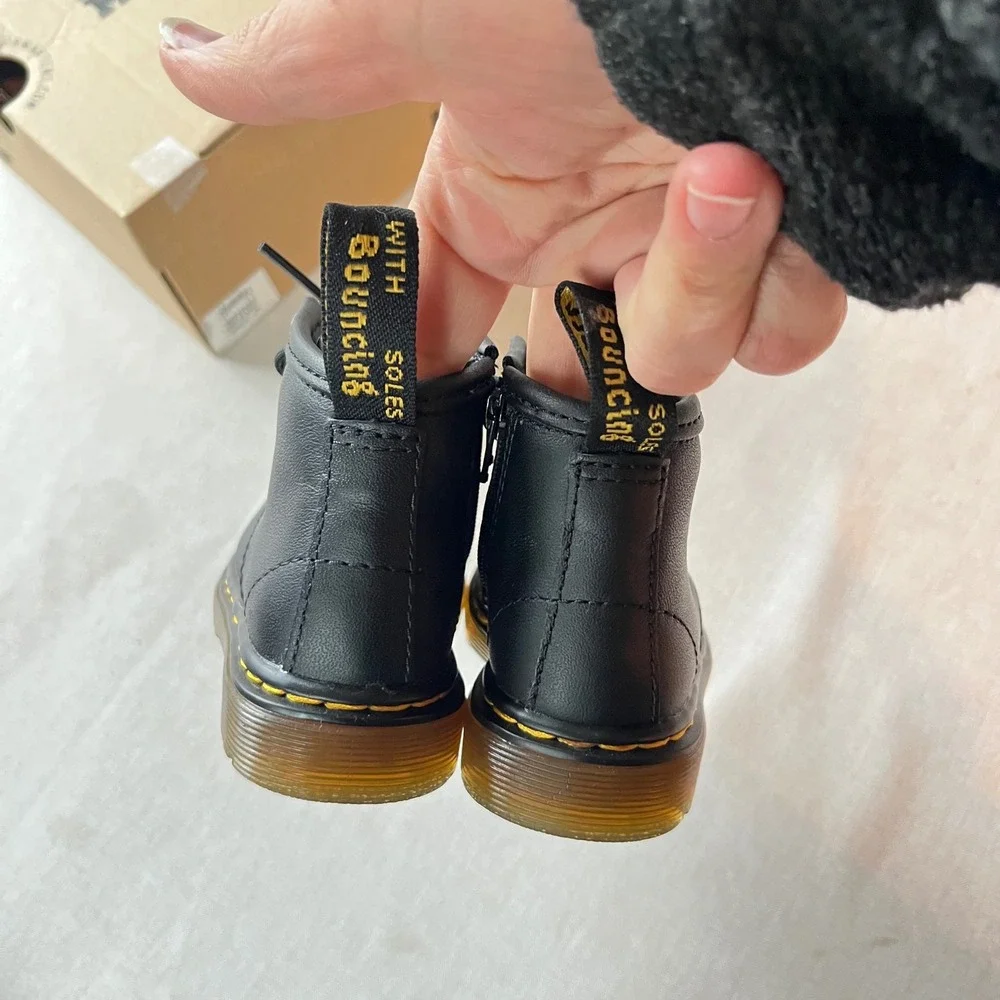 Dr. Martens dr martens