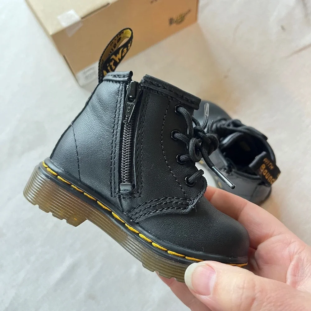Dr. Martens dr martens