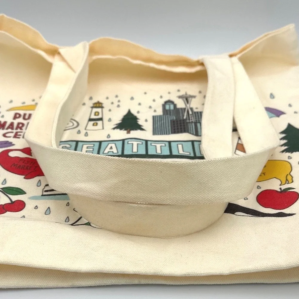 Astoria Gift Co Seattle Public Market Center Canvas Tote Bag Souvenir Cream