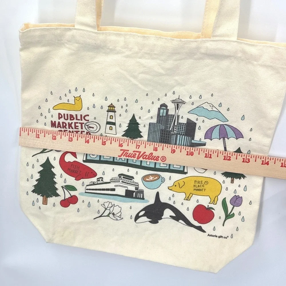Astoria Gift Co Seattle Public Market Center Canvas Tote Bag Souvenir Cream