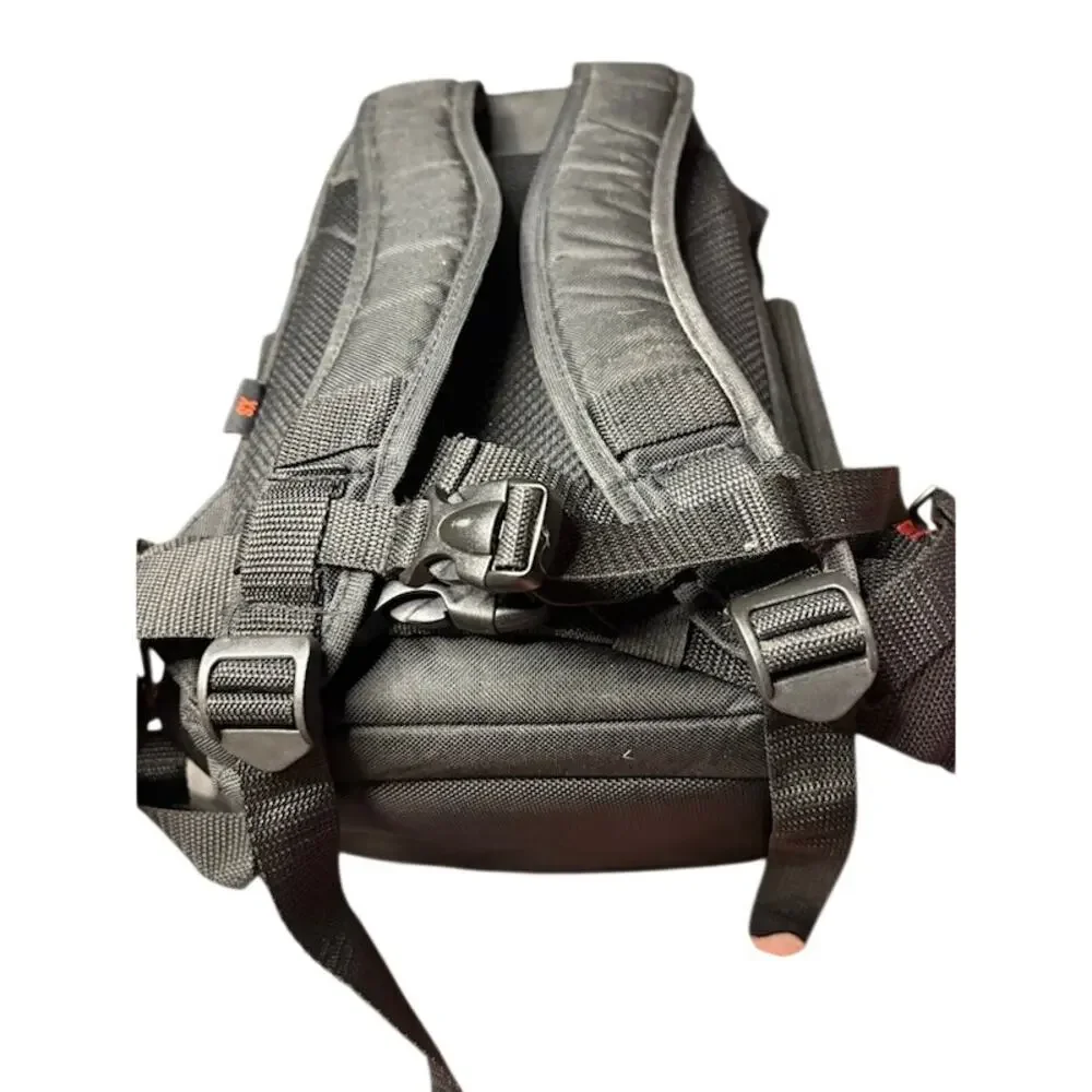 Vivitar camera backpack