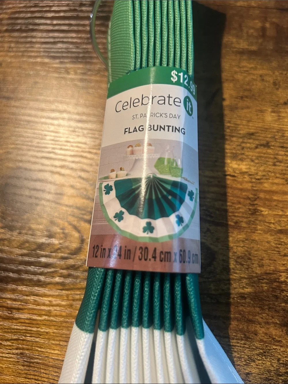 Celebrate It decorative shamrock