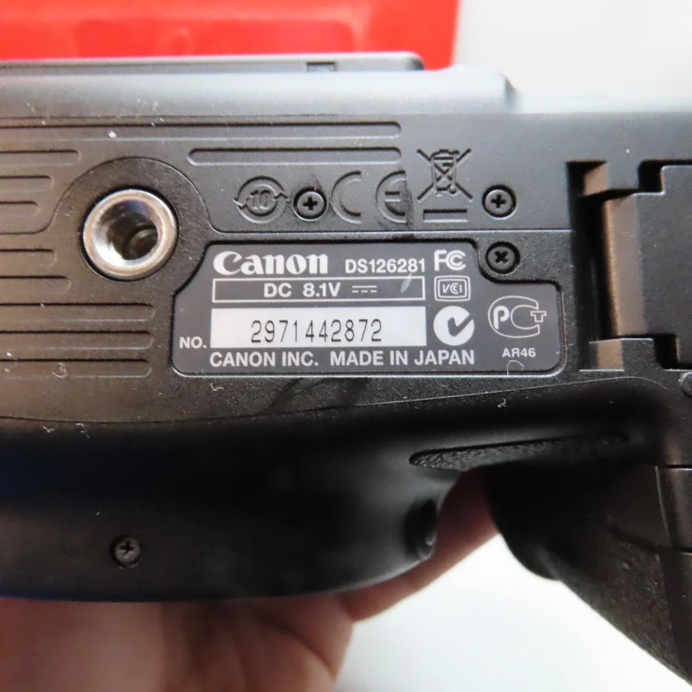 Canon camera battery