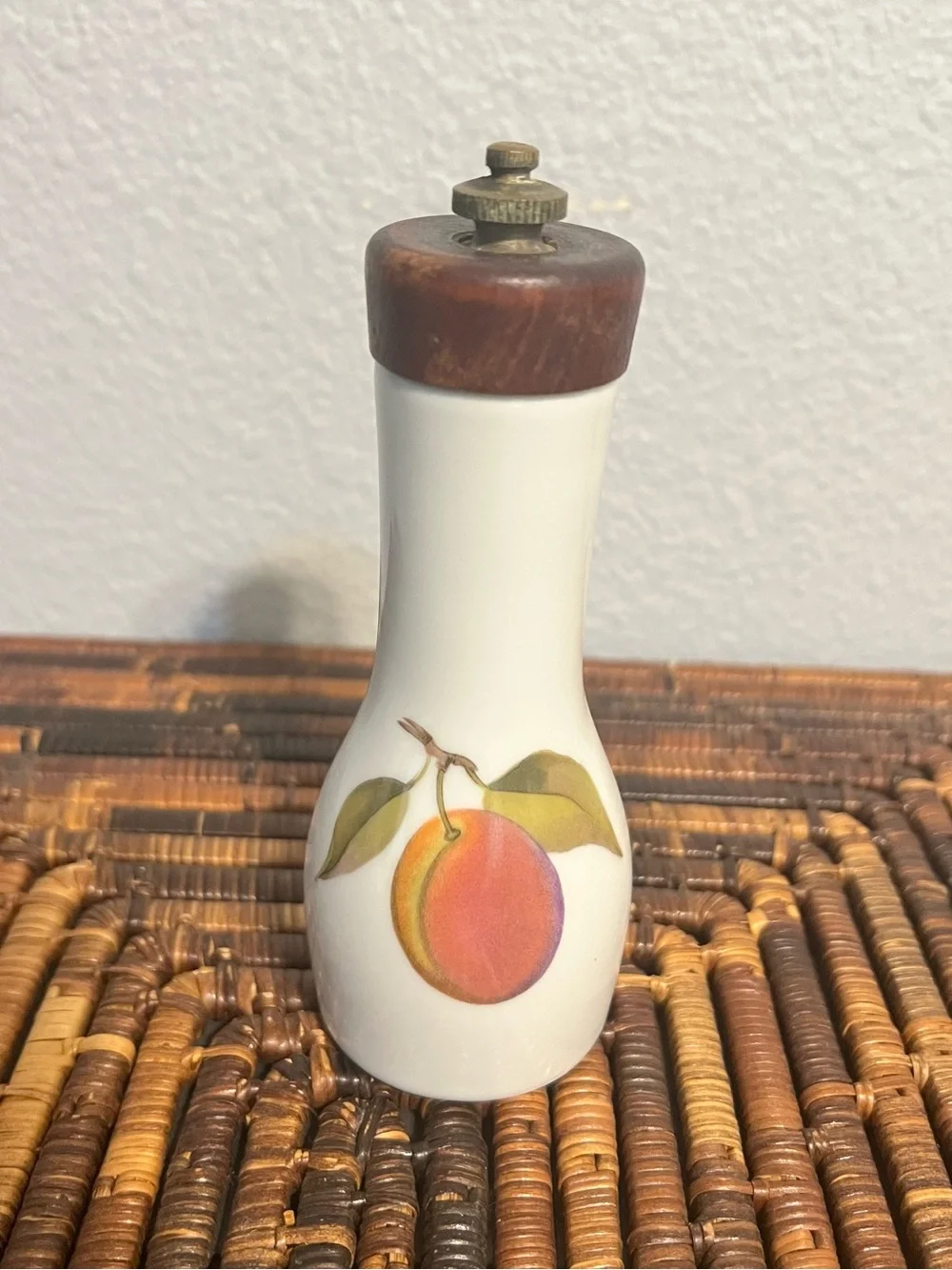 N/A preowned royal