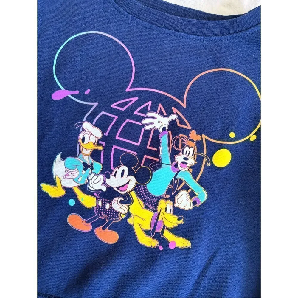 Disney epcot crewneck