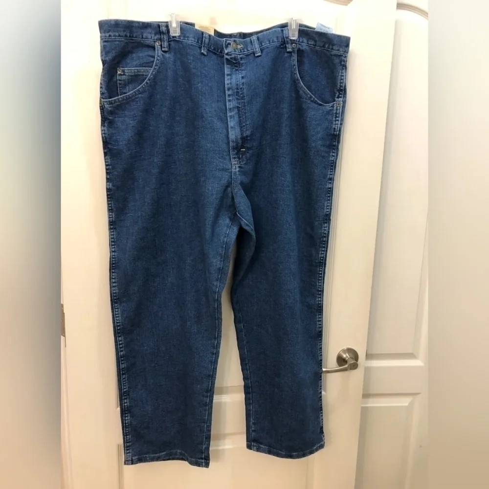 Wrangler Rugged Wear Relaxed Stretch Flex Denim Jeans Mens 48 x 28 NWT