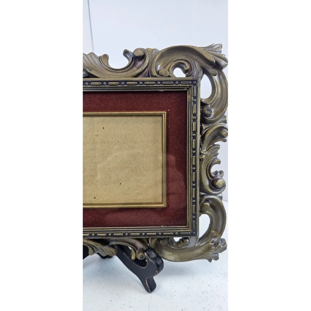 VTG Syroco Style Ornate Picture Frame Burgundy Gold Hollywood Regency 5 x 3.25