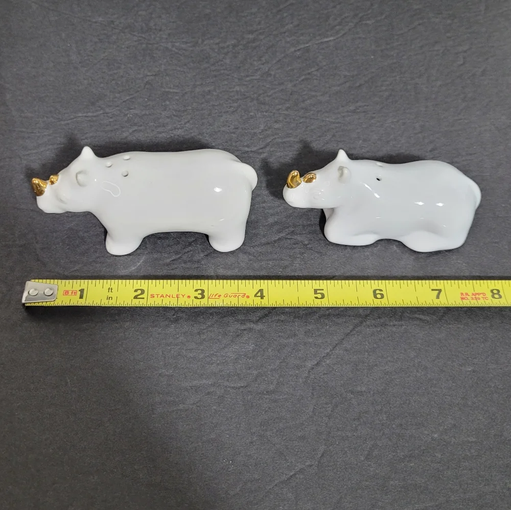 Target white rhinoceros