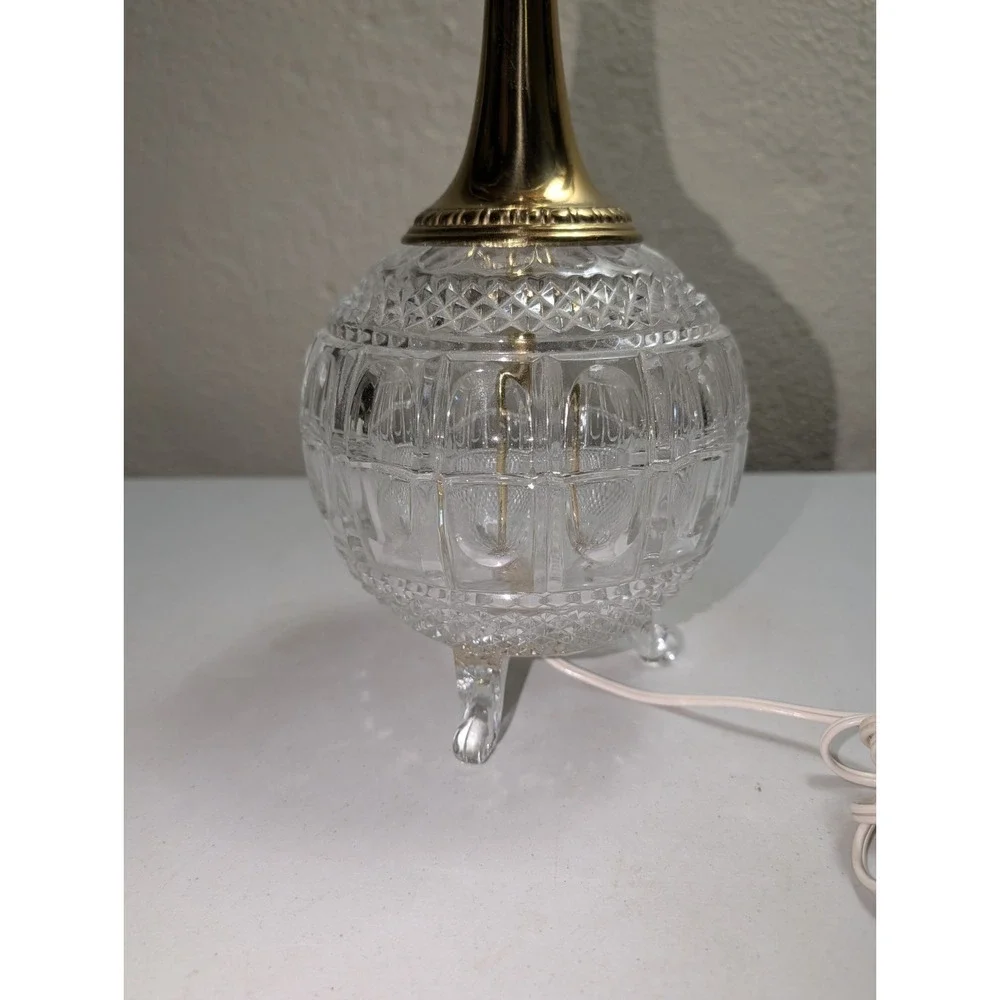 The Unbranded Brand pinwheel lamp