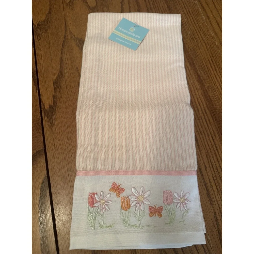 Set Of 3 New With Tags Kitchen Towels Easter‎ Spring Blossoms & Blooms