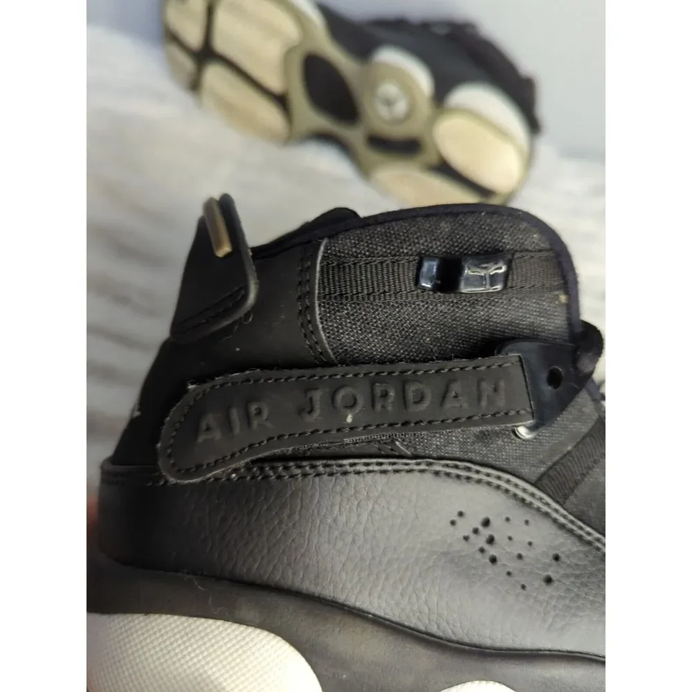 Nike withstand made