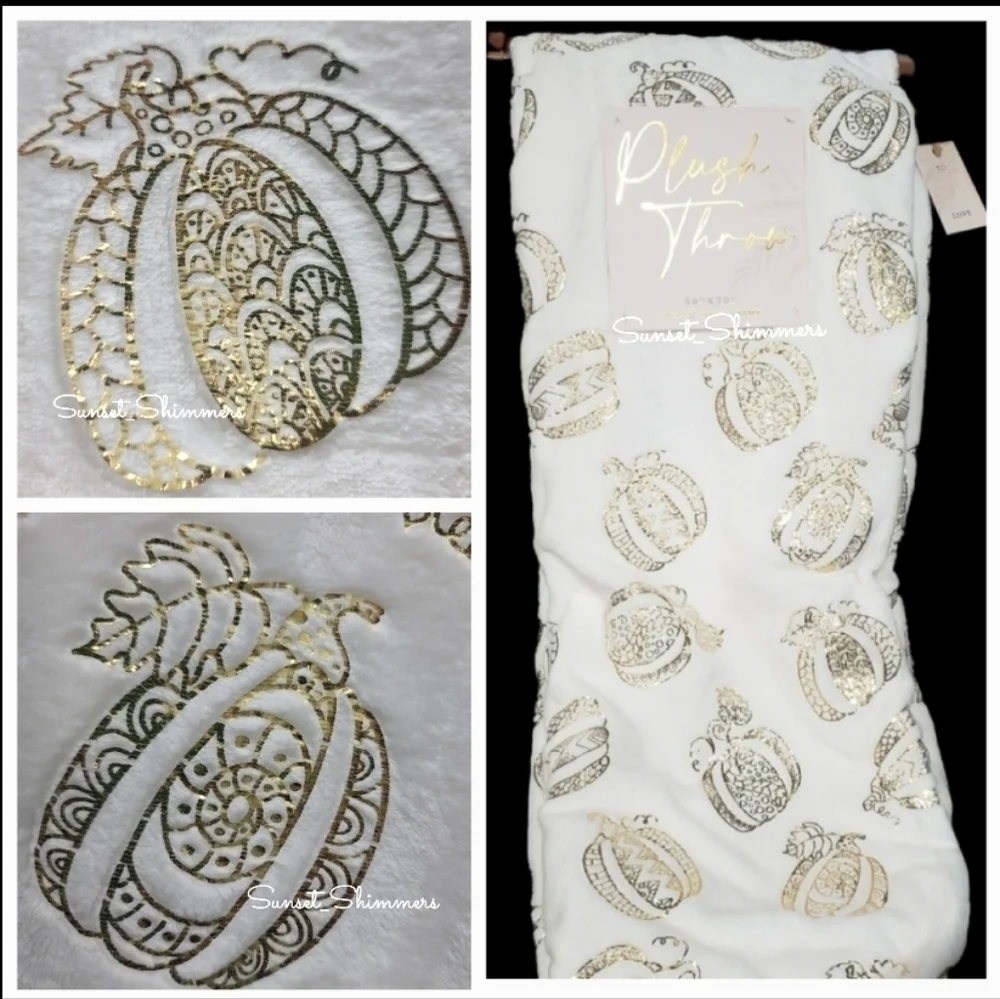White Faux Fur Metallic Gold Foil PUMPKIN Blanket Fall Halloween Thanksgiving
