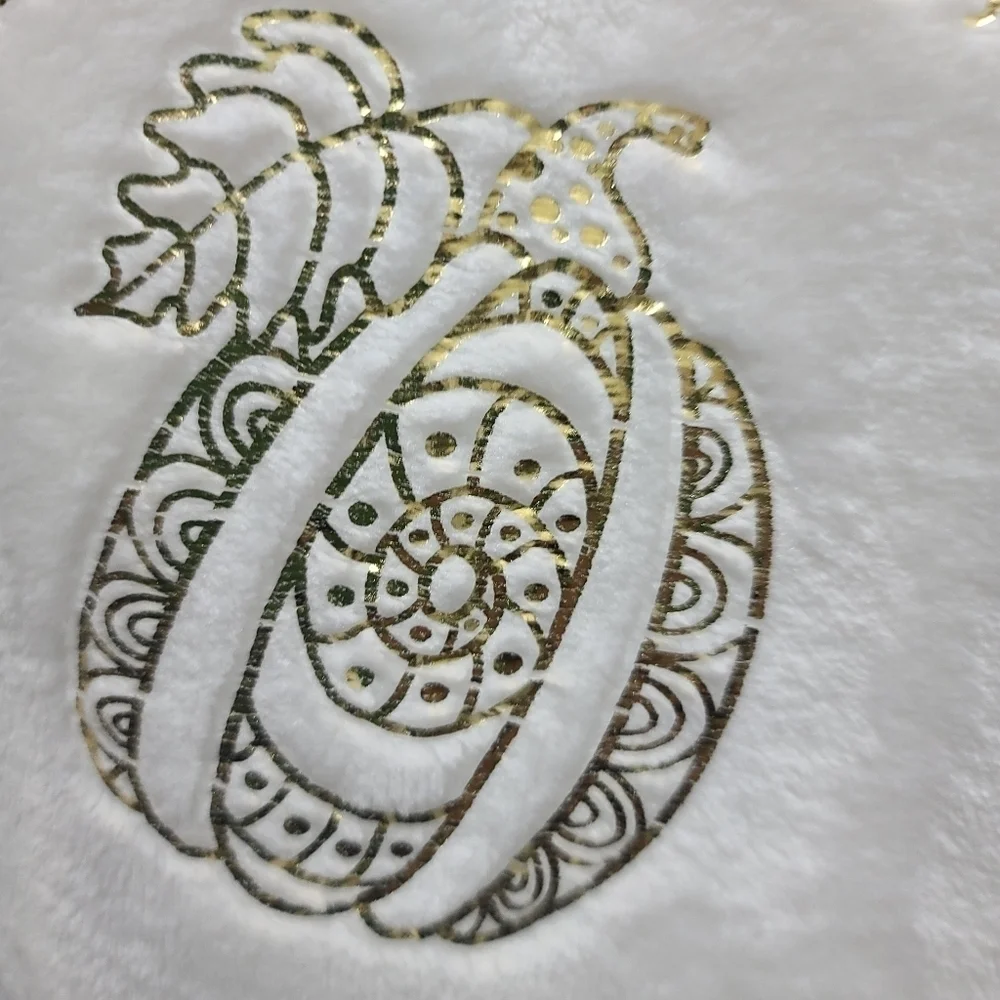 unbranded new tags