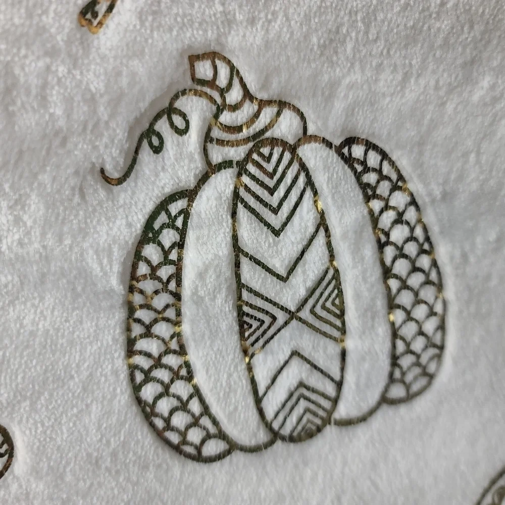unbranded new tags