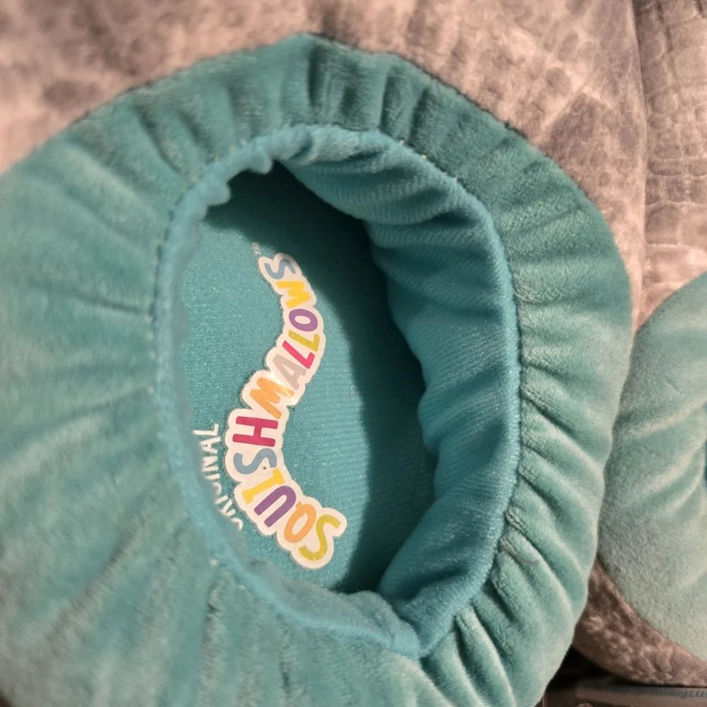 Squishmallow Kids Dinosaur Plush Slippers Gray & Blue‎ NWT Size 4/5 Youth