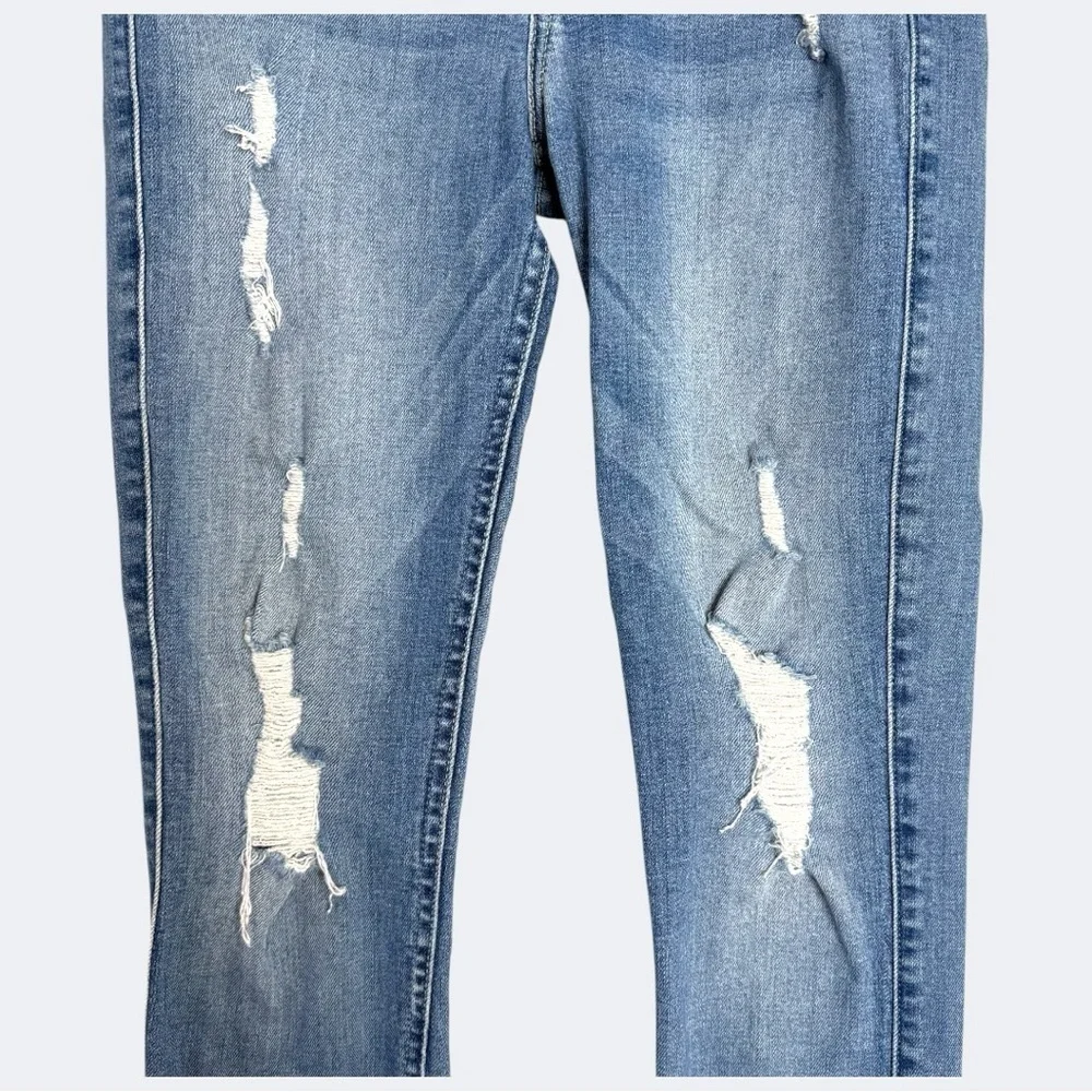 7 For All Mankind trendy light