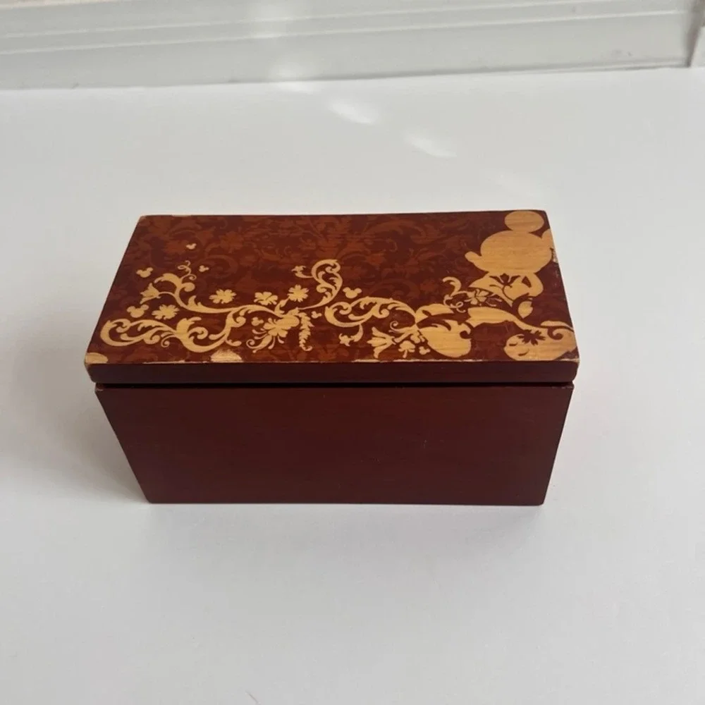 Disney Parks Mickey‎ Mouse Wooden Keepsake Trinket Box Cherry Finish