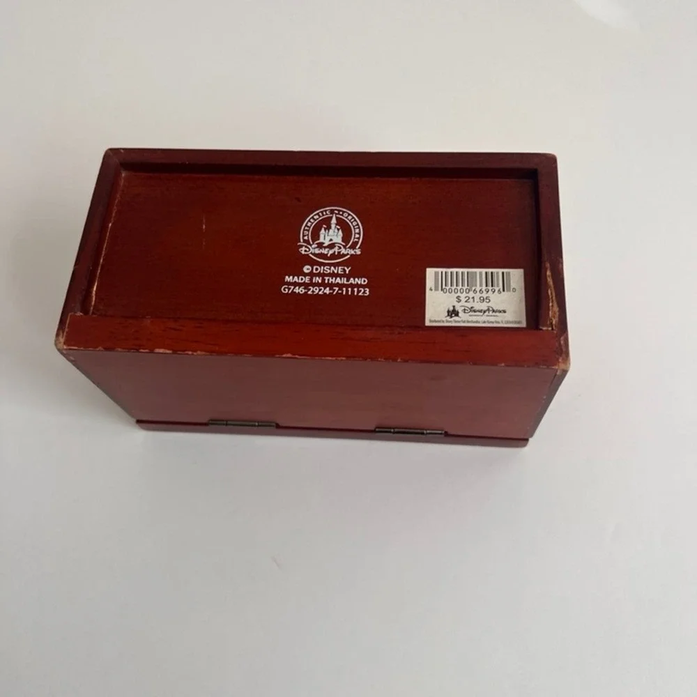 Disney Parks Mickey‎ Mouse Wooden Keepsake Trinket Box Cherry Finish