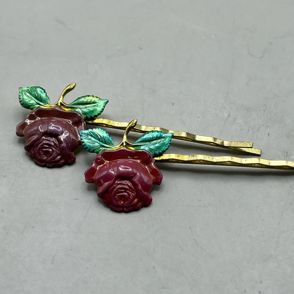 Elegant Vintage Accessory Set - Gold, Purple, Red -Retro Collectible