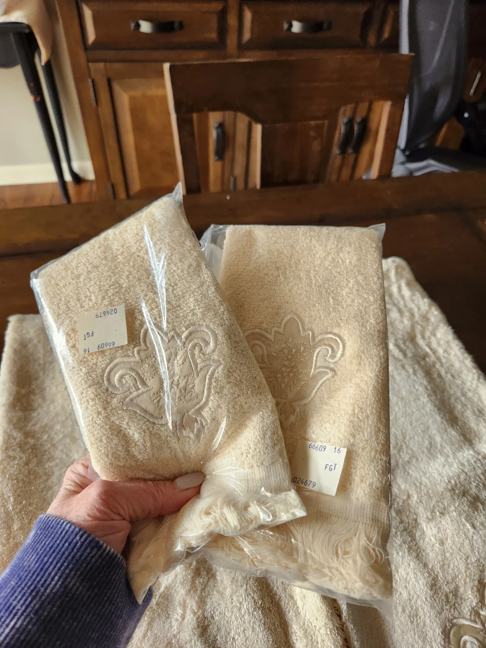 Palatial 100% cotton