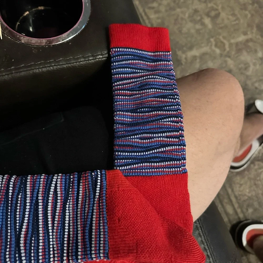 Nike normal right style