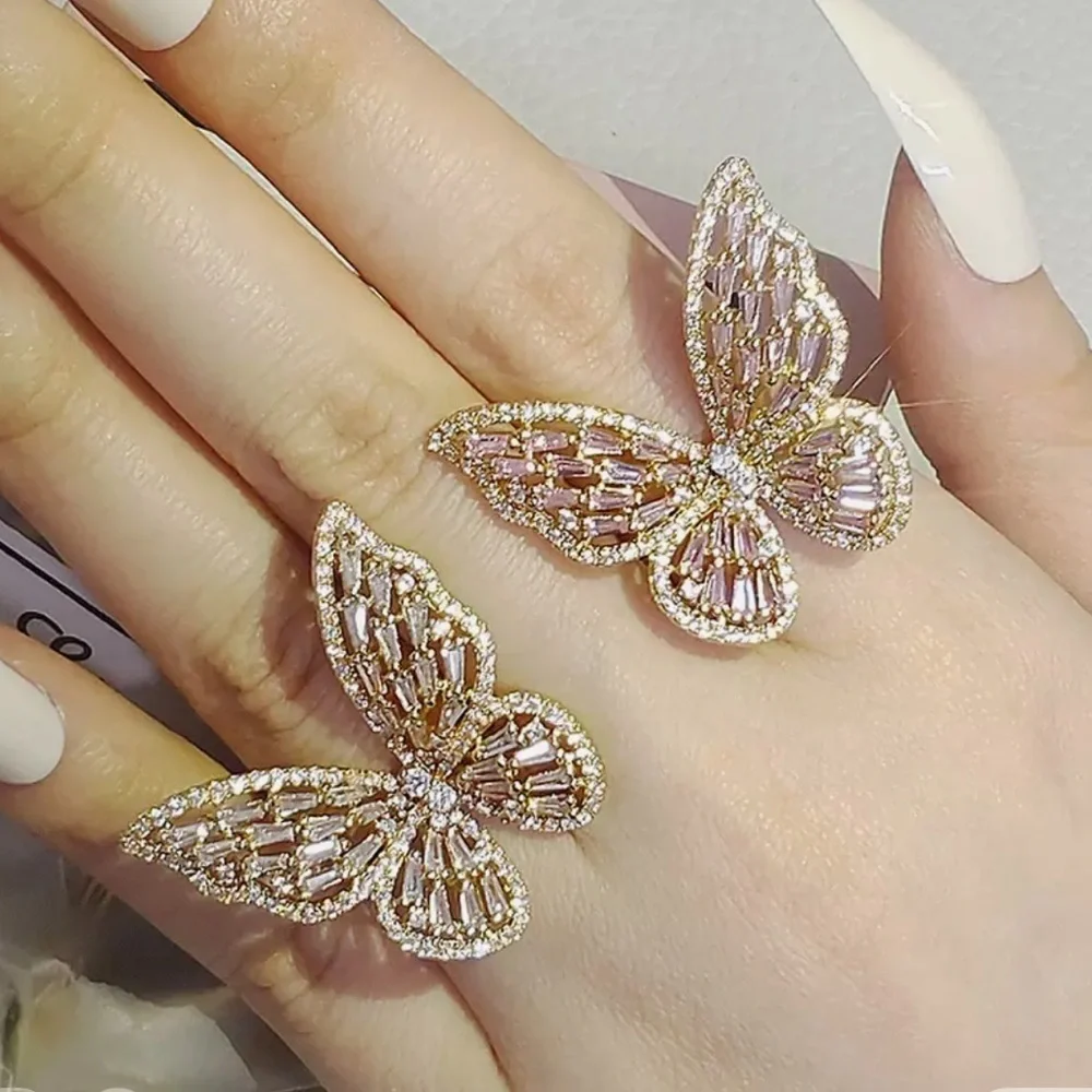 NWT Gold Butterfly Ring Rhinestone Fashion Jewelry Adjustable Back Solid Bling