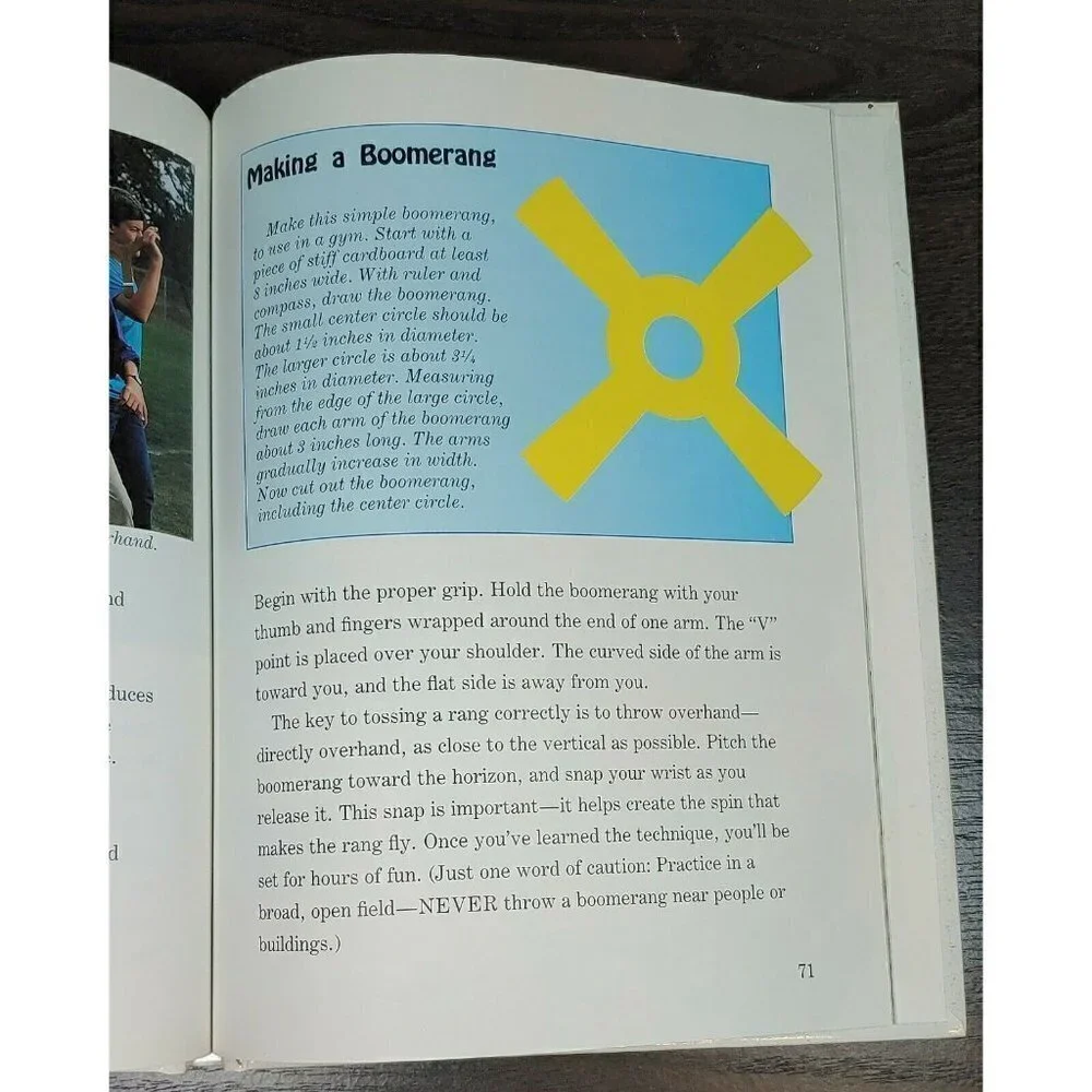 Disney's Year Book 1993 Picture Learning Comic Young Adults Hardcover Book