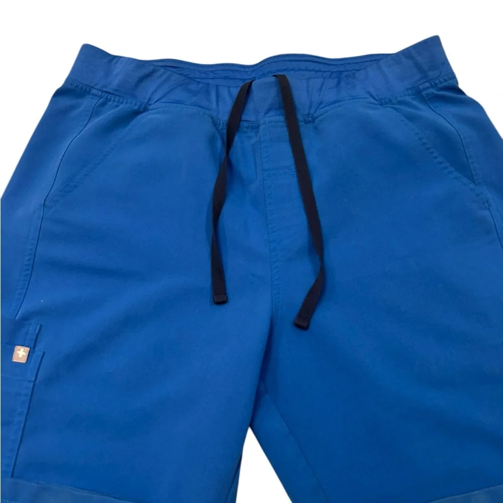 Figs stylish cargo