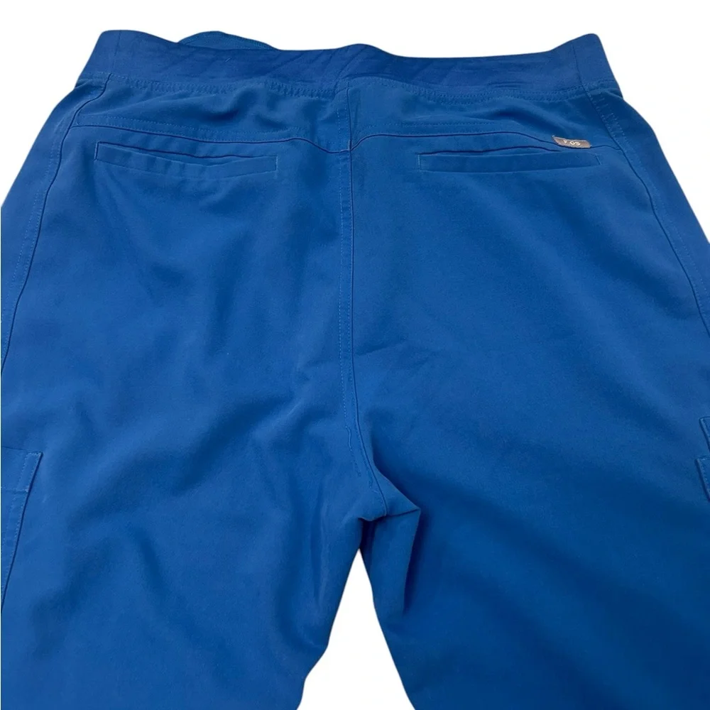Figs stylish cargo
