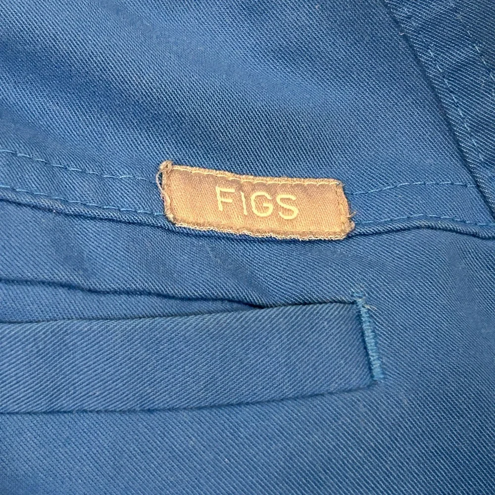 Figs stylish cargo