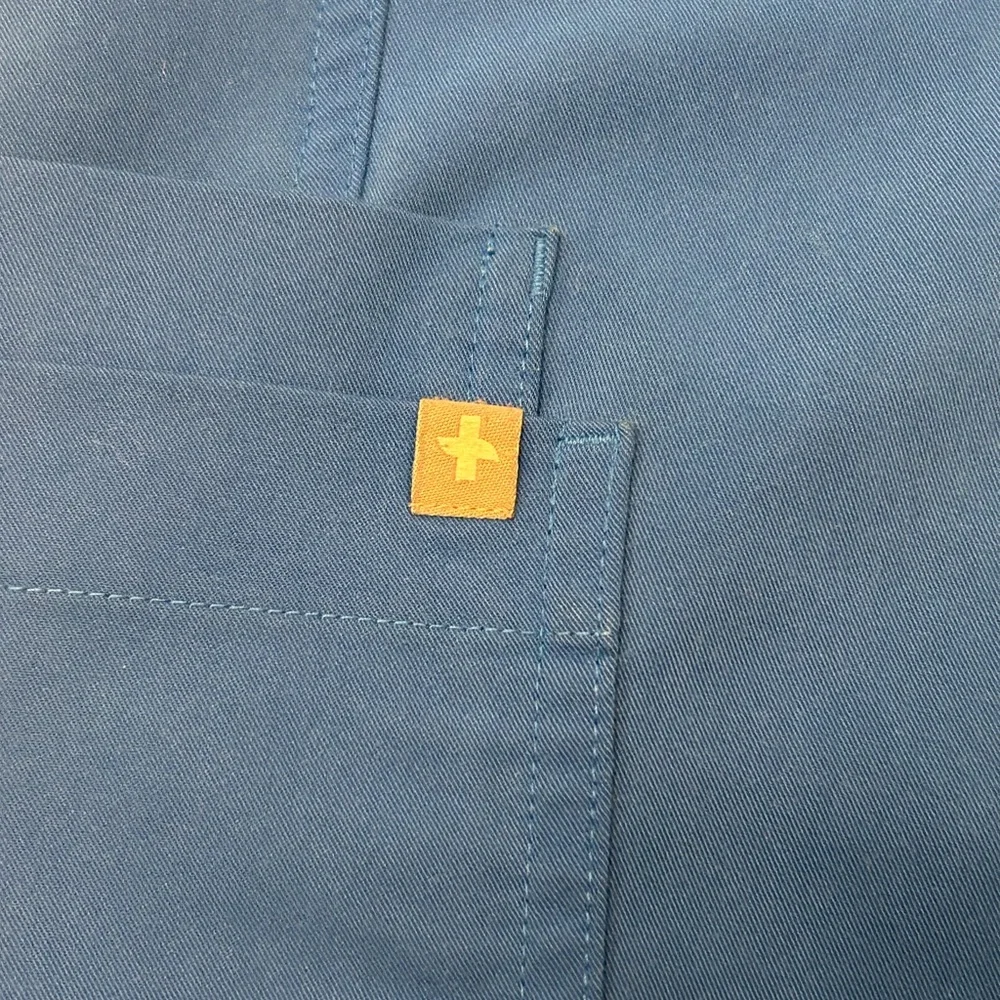 Figs stylish cargo