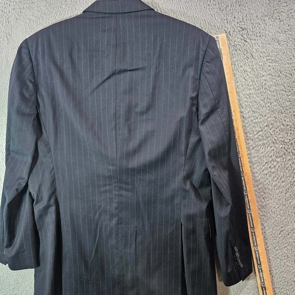 Burberry 42l wool