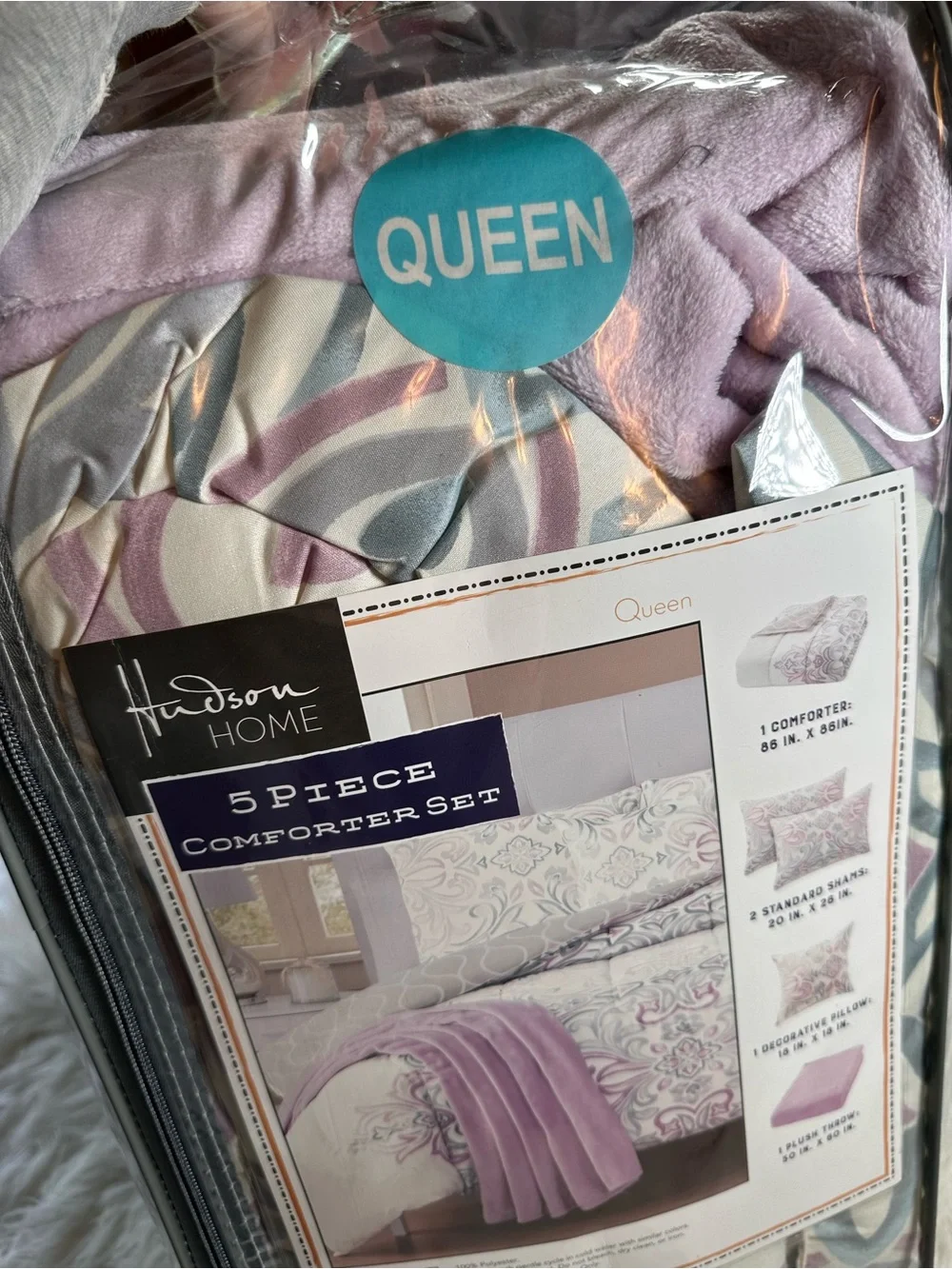 Hudson Home • 5 Piece Comforter Set includes 2 Pillowcases Accent Pillow & Throw