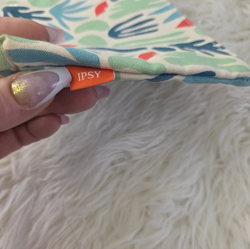 ipsy glam bag