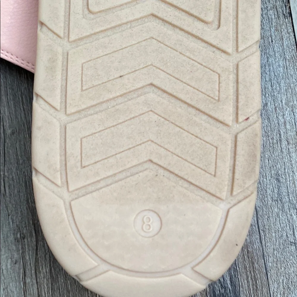Pink and Tan Flip-Flop Sandals with Quilted T-Strap