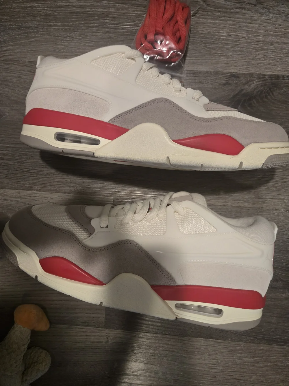 Air Jordan 4 RM Sail/Fire Red/Grey Men's 13 HF6126 100. New
