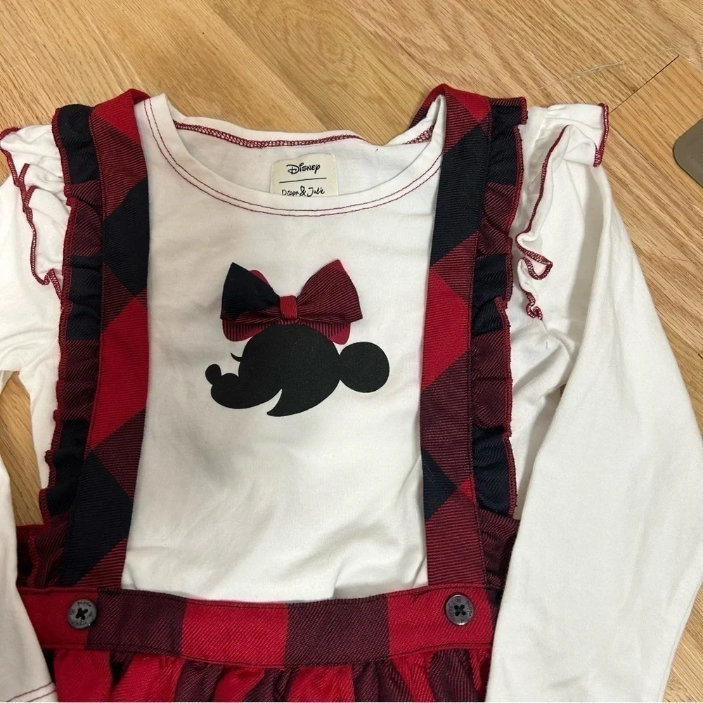 Disney pippa julie