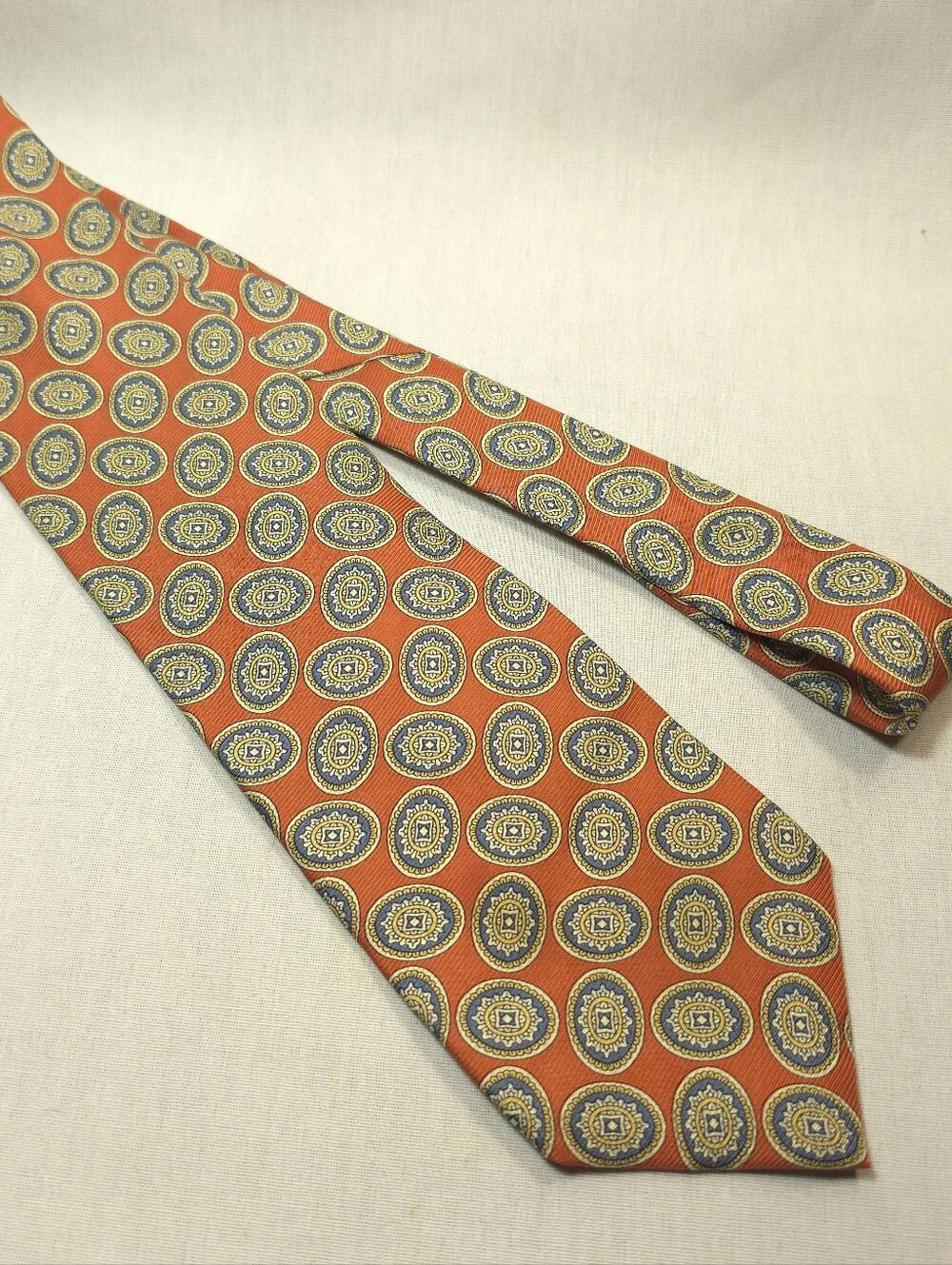 Jos. A. Bank silk tie