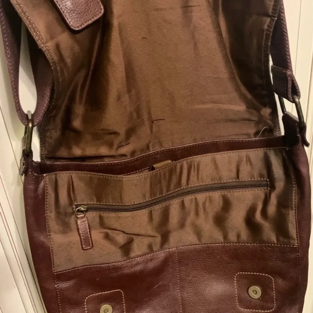 M. Julian julian leather