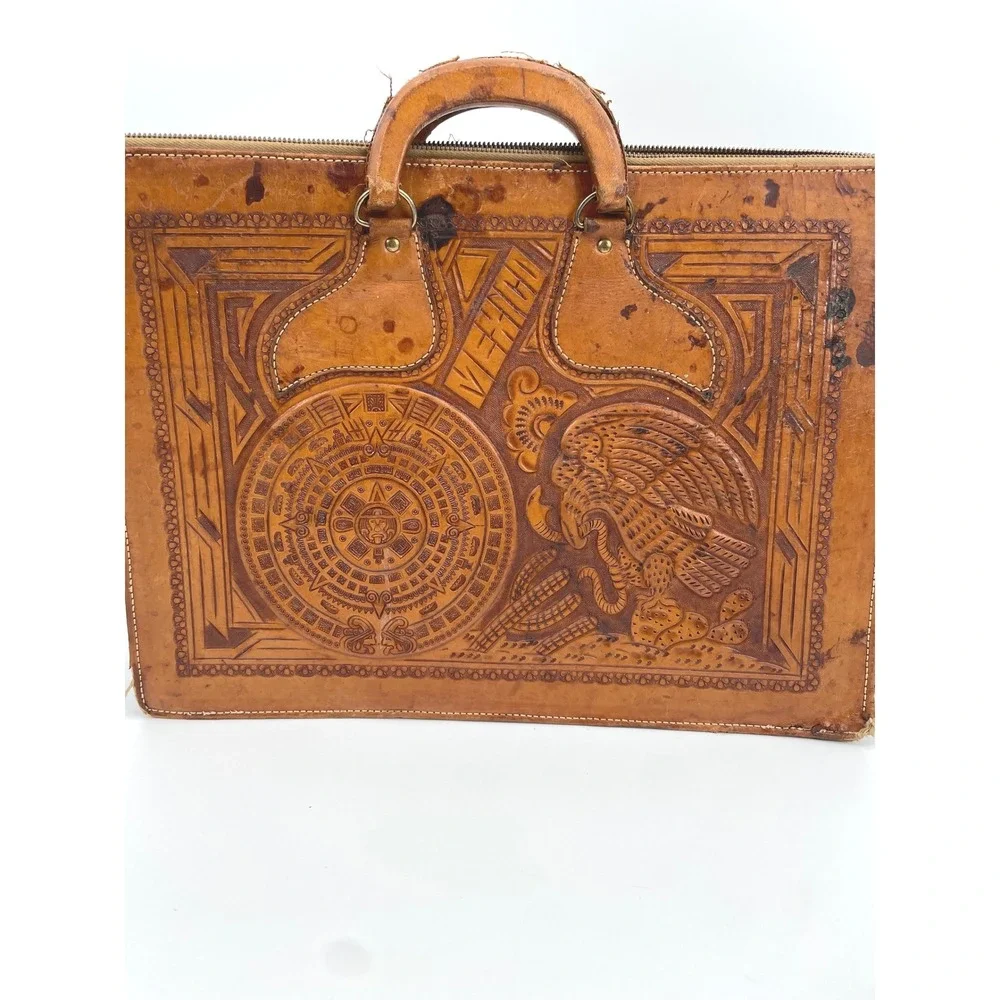 Unbranded hand tooled
