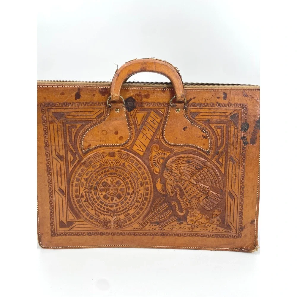 Unbranded hand tooled