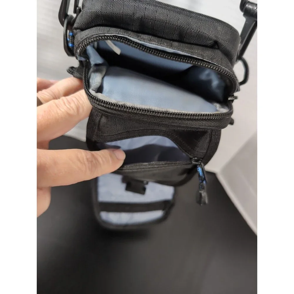 SAMSONITE PADDED CROSSBODY CAMERA BAG/ CASE/PURSE WITH COMPARTMENTS BLACK EUC