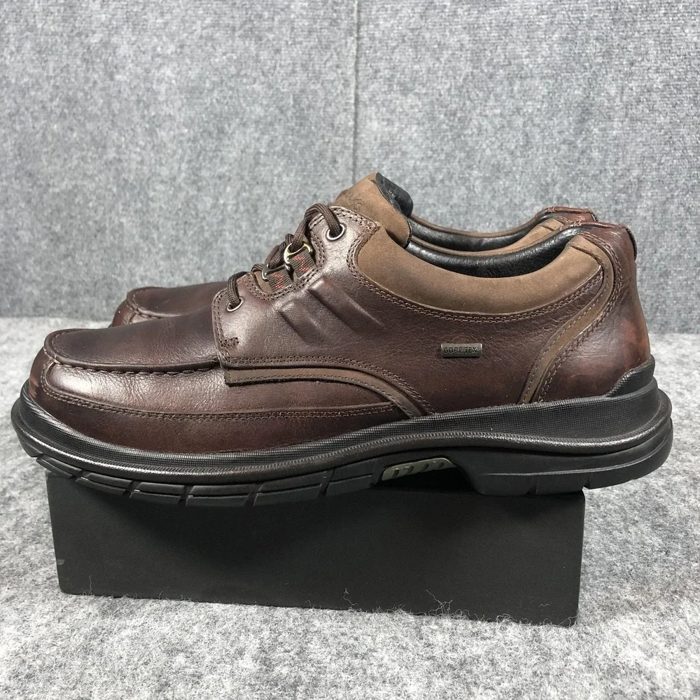 Clarks name full leather
