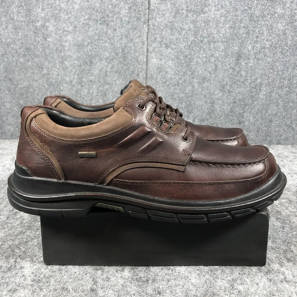 Clarks as outsole walking