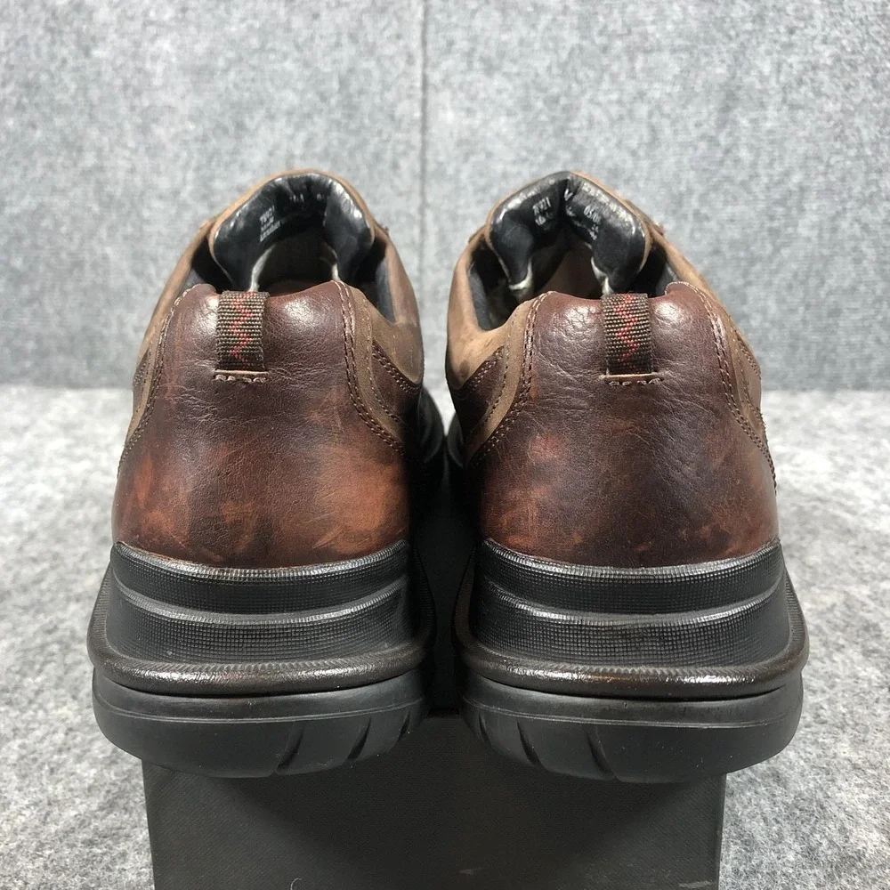 Clarks textile inner creasing